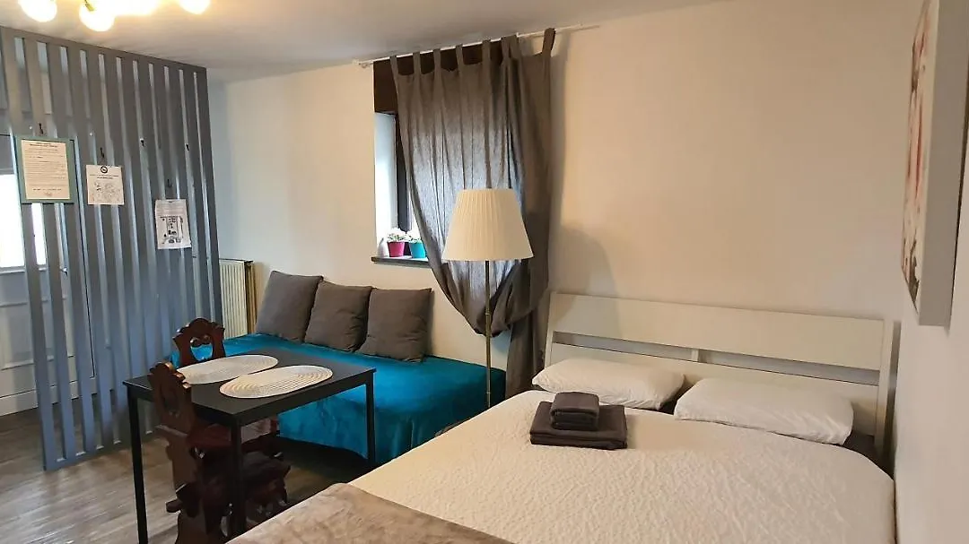 Deko-Rooms-1